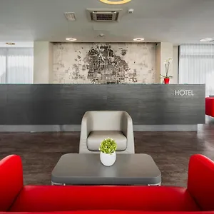 Fasthotel Linate 3* סגראטה